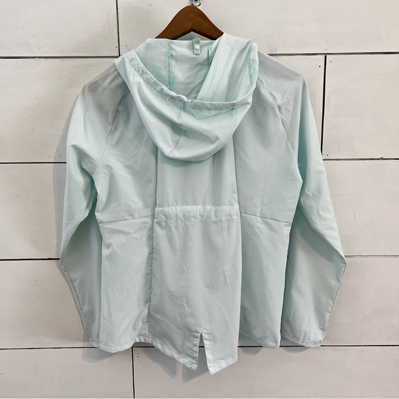 Brooks Canopy Jacket. Ice Blue. Size XSmall. EUC. - Picture 10 of 16